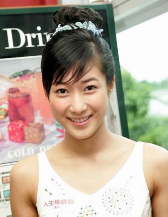 无线为求收视不顾艺人安危 逼女星吊挂7层高空