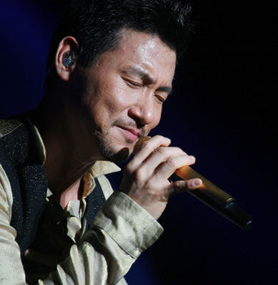 传张学友将上央视春晚 经纪人称其尚未答应