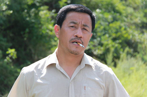 王小宝否认追尾 指责报道不实要求媒体道歉