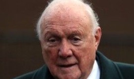 BBC再曝性侵案 83岁主播被控猥亵强奸多名少女