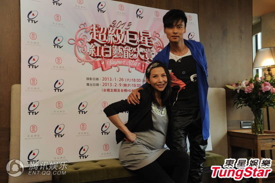 组图:蔡少芬晒恩爱 曝蒋欣洁癖至“矫情”境界